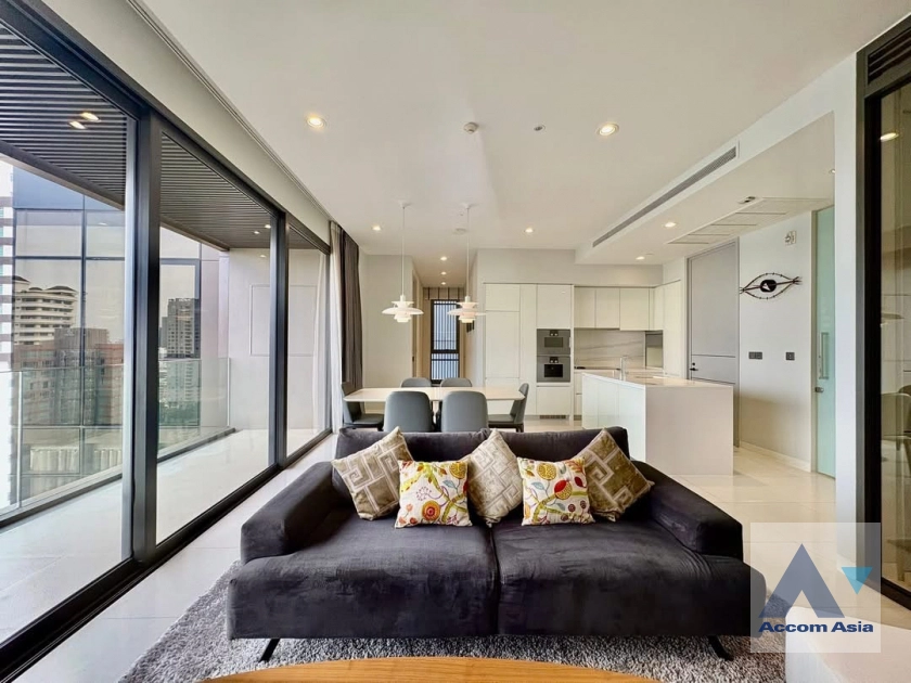 unitFully Furnished | Modern Ultra-Luxury Condo For Sale | Only 180m to BTS (AA24917)