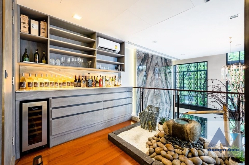 10  4 br Townhouse for rent and sale in Sukhumvit ,Bangkok BTS Asok - MRT Sukhumvit at Quarter 31 AA24922