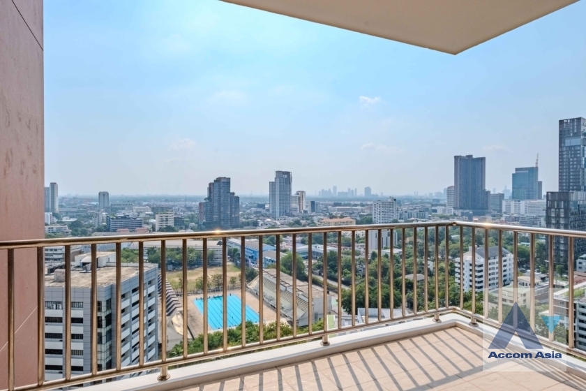 7  3 br Condominium For Sale in Sukhumvit ,Bangkok BTS Ekkamai at Fullerton Sukhumvit AA24939