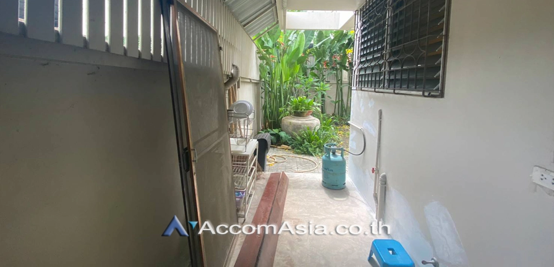 13  2 br House for rent and sale in Sukhumvit ,Bangkok BTS Phra khanong AA24944