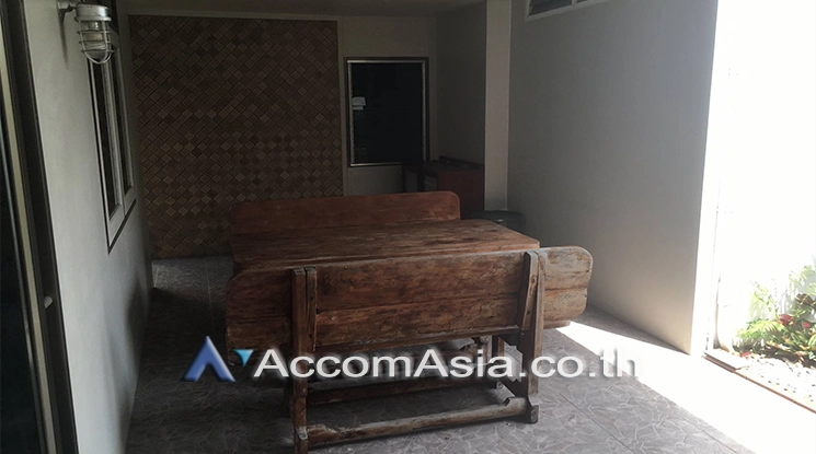 26  2 br House for rent and sale in Sukhumvit ,Bangkok BTS Phra khanong AA24944