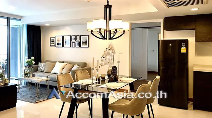 unitCorner Unit |  2 Bedrooms  Condominium For Rent in Sukhumvit, Bangkok  near BTS Ekkamai (AA24949)