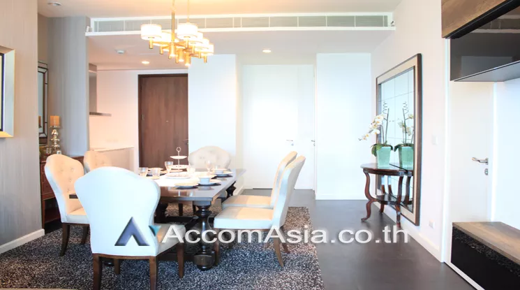 5  2 br Condominium For Rent in Ploenchit ,Bangkok BTS Ratchadamri at 185 Rajadamri AA24951
