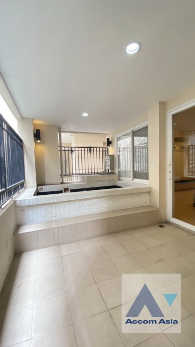 13  3 br Apartment For Rent in Sukhumvit ,Bangkok BTS Phrom Phong at The Prestigious Residential AA24954