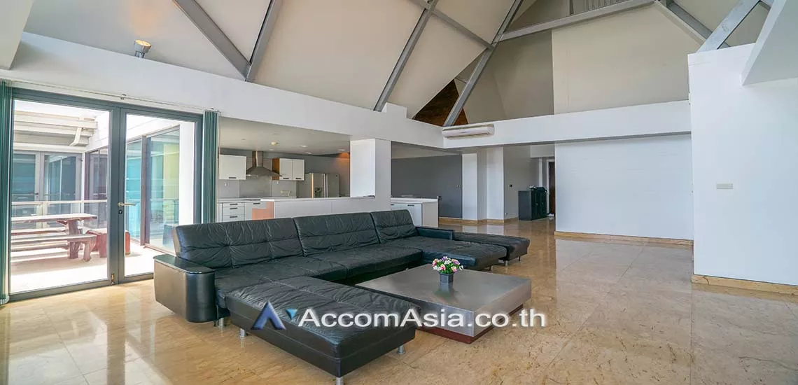 Big Balcony, Double High Ceiling, Duplex Condo |  Baan Saraan Condominium  3 Bedroom for Sale & Rent BTS Phrom Phong in Sukhumvit Bangkok
