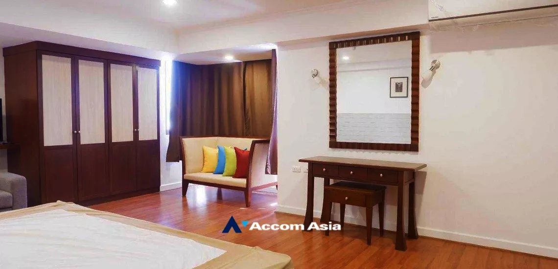 9  2 br Condominium For Rent in Sukhumvit ,Bangkok BTS Nana at Omni Tower AA24980