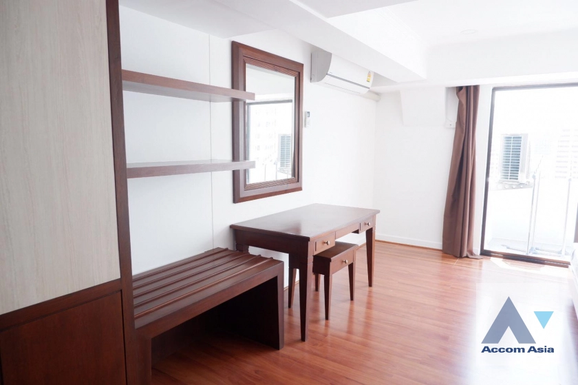 11  2 br Condominium for rent and sale in Sukhumvit ,Bangkok BTS Nana at Omni Tower AA24980