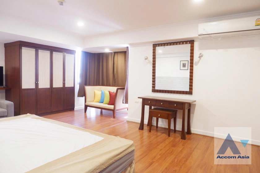 9  2 br Condominium for rent and sale in Sukhumvit ,Bangkok BTS Nana at Omni Tower AA24980