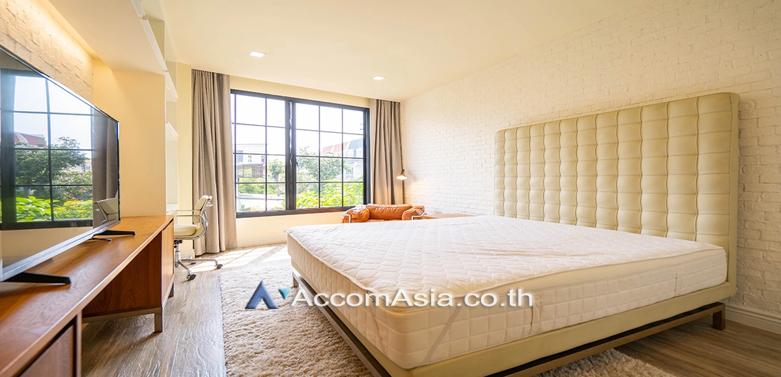 9  3 br Condominium For Rent in Sukhumvit ,Bangkok BTS Ekkamai at Penthouse Condominium 2 AA25001