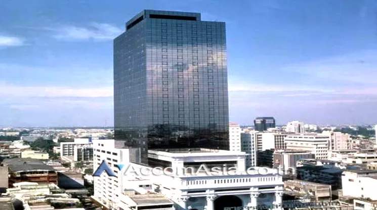  Wall Street Tower Office space  for Rent BTS Sala Daeng in Silom Bangkok