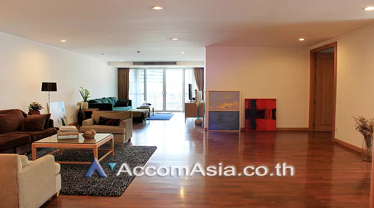  2  3 br Apartment For Rent in Sukhumvit ,Bangkok BTS Phrom Phong at High-quality facility AA25029