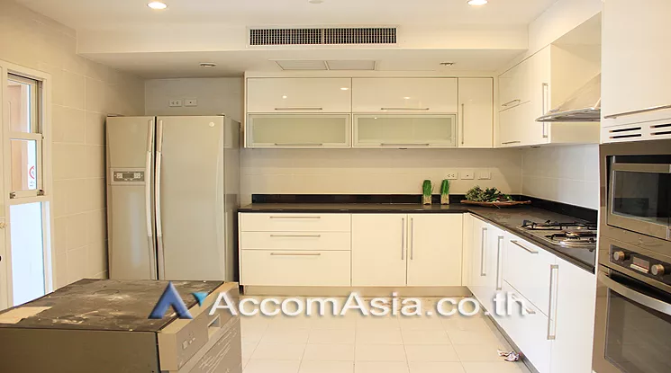 8  3 br Apartment For Rent in Sukhumvit ,Bangkok BTS Phrom Phong at Apartment with Top Facilities, Close to Emshere AA25029