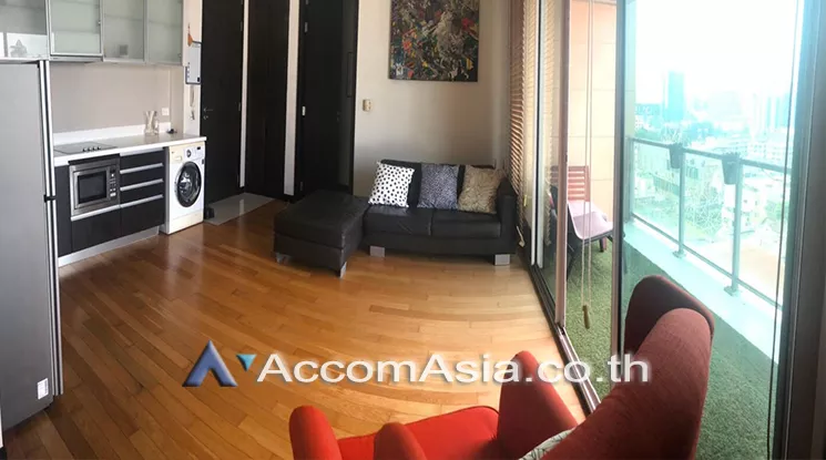  2 Bedrooms  Condominium For Rent in Sathorn, Bangkok  near BRT Thanon Chan (AA25036)