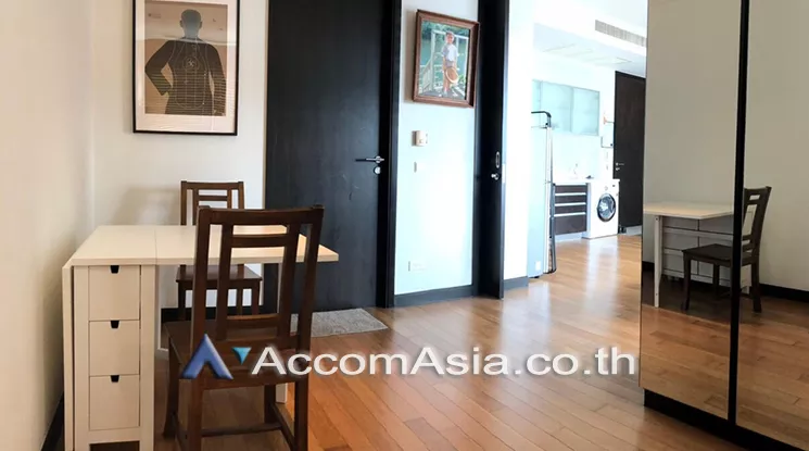  2 Bedrooms  Condominium For Rent in Sathorn, Bangkok  near BRT Thanon Chan (AA25036)