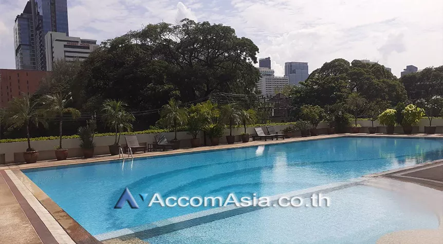 11  2 br Condominium For Rent in Ploenchit ,Bangkok BTS Ratchadamri at Baan Somthavil Ratchadamri AA25057