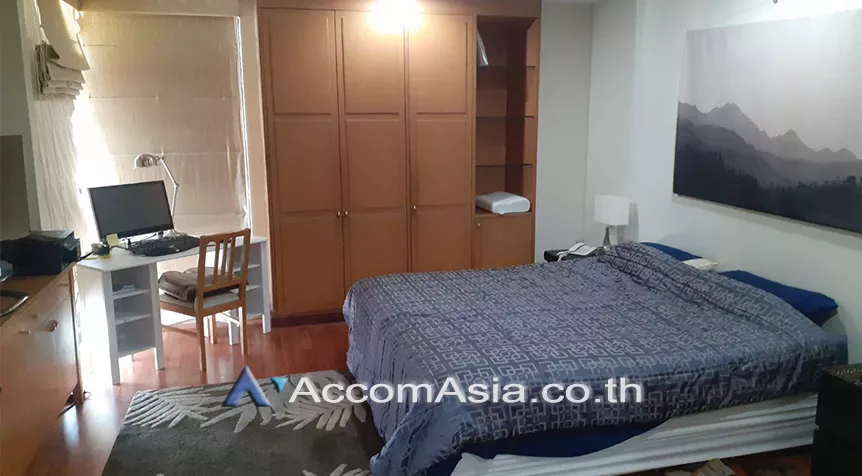 5  2 br Condominium For Rent in Ploenchit ,Bangkok BTS Ratchadamri at Baan Somthavil Ratchadamri AA25057