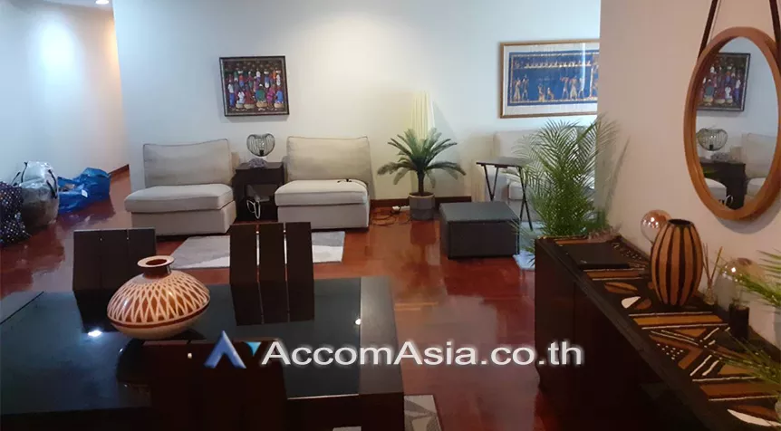  1  2 br Condominium For Rent in Ploenchit ,Bangkok BTS Ratchadamri at Baan Somthavil Ratchadamri AA25057