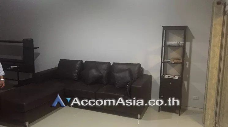  1  3 br Townhouse for rent and sale in Sukhumvit ,Bangkok BTS On Nut AA25062