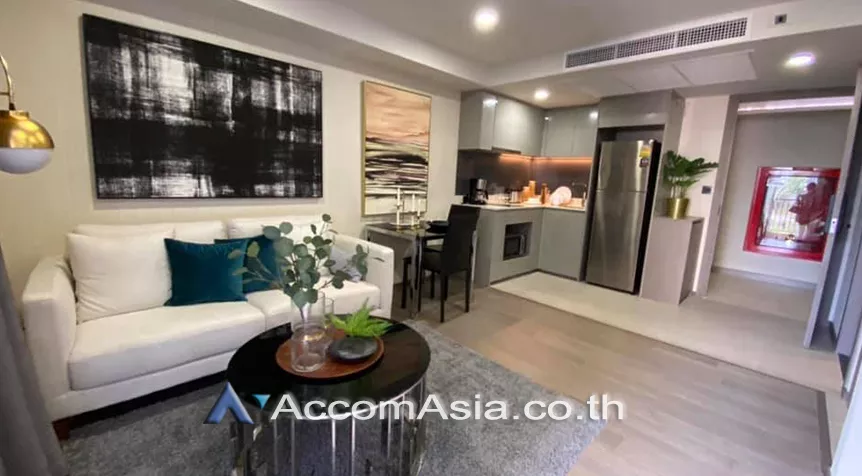  2  1 br Condominium for rent and sale in Ploenchit ,Bangkok BTS Ratchadamri - MRT Silom at KLASS Sarasin Rajdamri AA25074