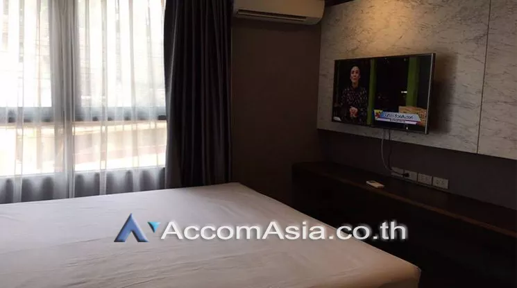 unit 1 Bedroom  Condominium For Rent in Sukhumvit, Bangkok  near BTS Asok - MRT Sukhumvit (AA25082)
