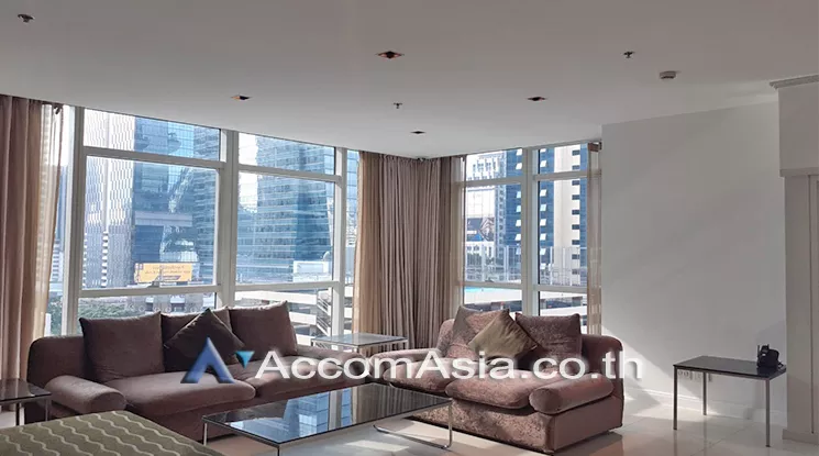 unit 3 Bedrooms  Condominium For Rent in Ploenchit, Bangkok  near BTS Ploenchit (AA25087)
