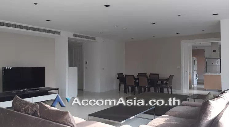 unit 3 Bedrooms  Condominium For Rent in Ploenchit, Bangkok  near BTS Ploenchit (AA25087)