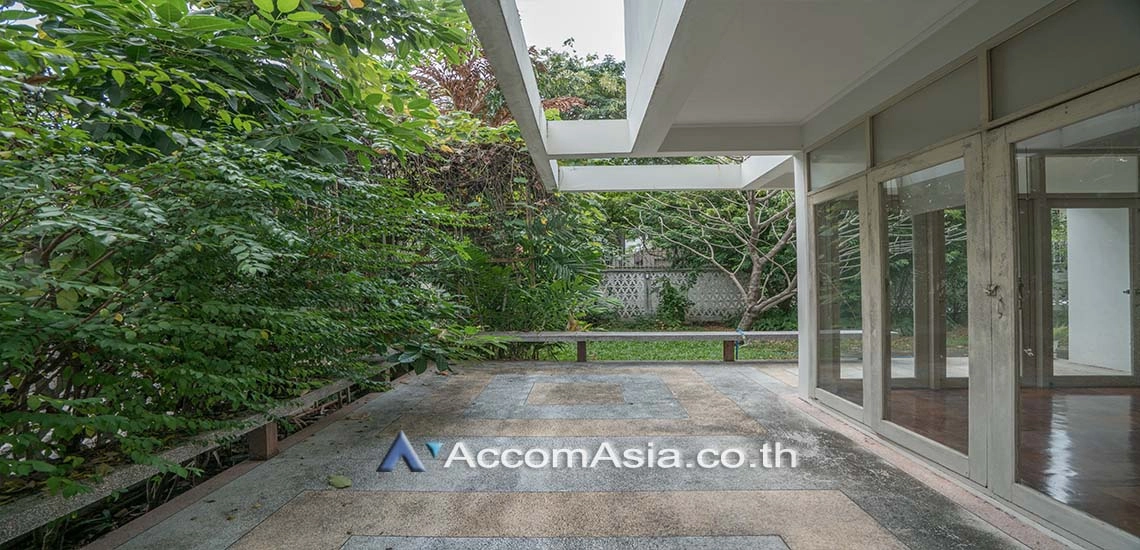  1  2 br House For Rent in Sukhumvit ,Bangkok BTS Ekkamai AA25089