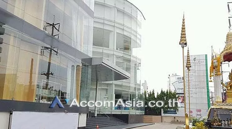  2  Office Space For Rent in Ratchadaphisek ,Bangkok MRT Ratchadaphisek AA25093