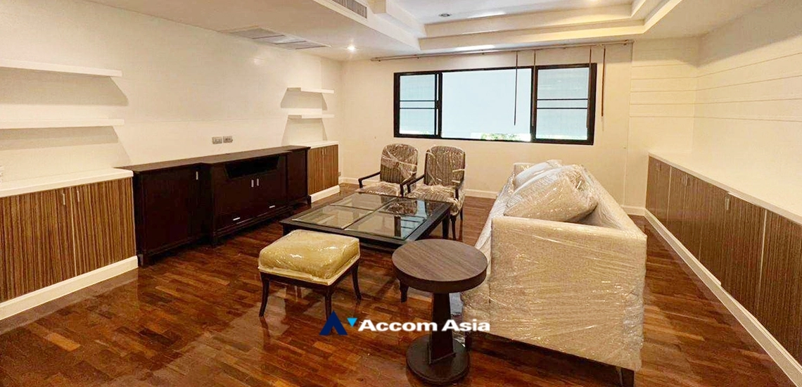 unit 2 Bedrooms  Apartment For Rent in Sukhumvit, Bangkok  near BTS Thong Lo (AA25105)