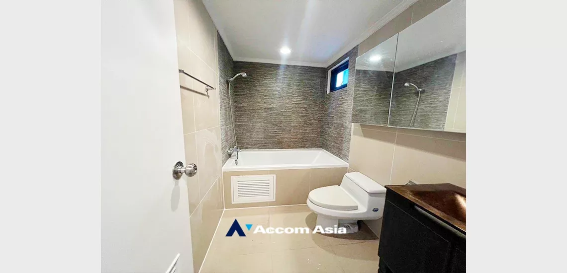 7  2 br Apartment For Rent in Sukhumvit ,Bangkok BTS Thong Lo at Luxury Quality Modern AA25105