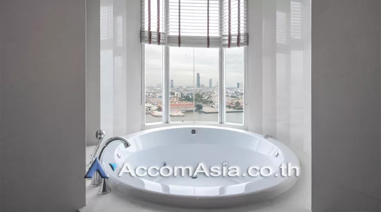5  4 br Condominium For Rent in Charoennakorn ,Bangkok BTS Krung Thon Buri at WaterMark Chaophraya River AA25113