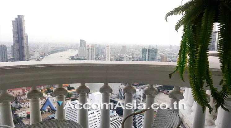  2  1 br Condominium For Sale in Silom ,Bangkok BTS Surasak at lebua at State Tower AA25114