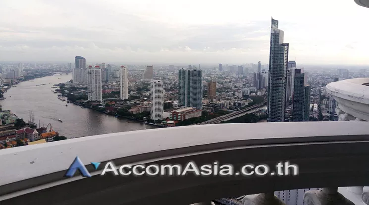 13  1 br Condominium For Sale in Silom ,Bangkok BTS Surasak at Nusa State Tower AA25114