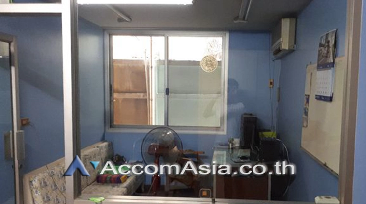  1  6 br House For Rent in Sukhumvit ,Bangkok BTS On Nut AA25123