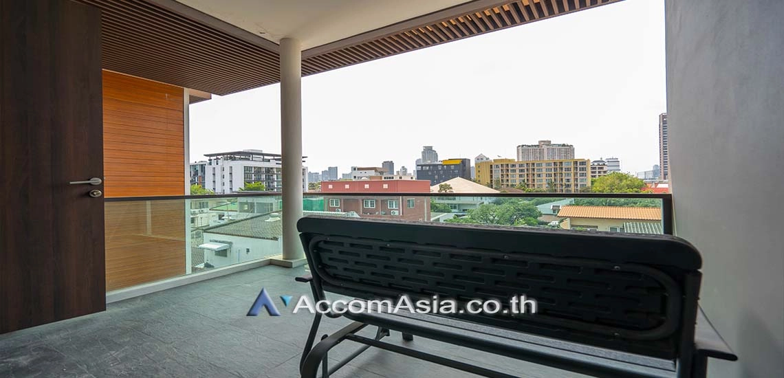9  4 br House For Sale in Sukhumvit ,Bangkok BTS Phra khanong at Residence Sukhumvit 65 AA25135