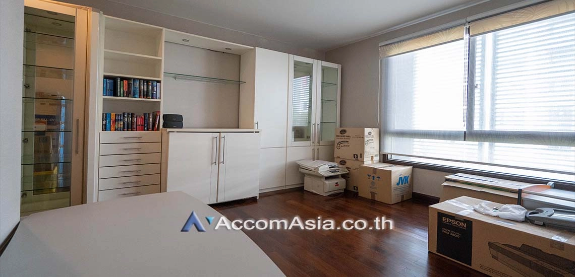 6  4 br House For Sale in Sukhumvit ,Bangkok BTS Phra khanong at Residence Sukhumvit 65 AA25135