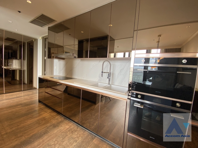 8  3 br Condominium For Rent in Ploenchit ,Bangkok BTS Ploenchit at Noble Ploenchit AA25140