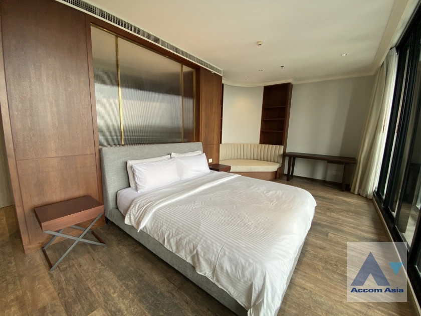 18  3 br Condominium For Rent in Ploenchit ,Bangkok BTS Ploenchit at Noble Ploenchit AA25140