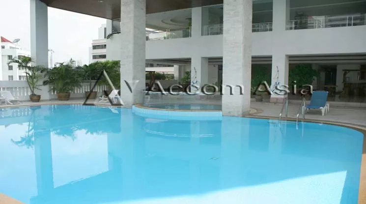  A Classic Style Apartment  3 Bedroom for Rent MRT Sukhumvit in Sukhumvit Bangkok
