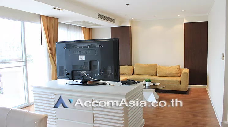 Duplex Condo |  2 Bedrooms  Apartment For Rent in Sukhumvit, Bangkok  near BTS Ekkamai (AA25151)