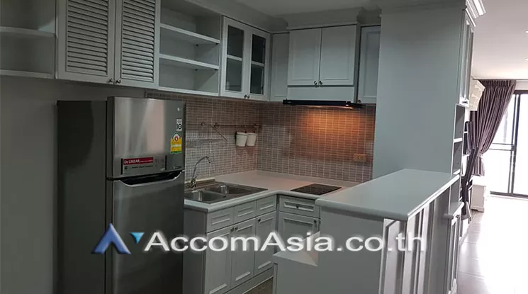  1  2 br Condominium For Rent in Silom ,Bangkok BTS Surasak at Sampoom Garden AA25163