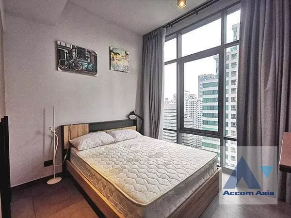 unit 1 Bedroom  Condominium For Rent & Sale in Sukhumvit, Bangkok  near MRT Phetchaburi (AA25176)