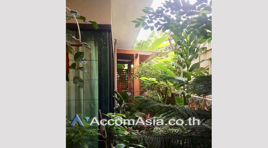 14  6 br House for rent and sale in sathorn ,Bangkok BTS Surasak AA25179