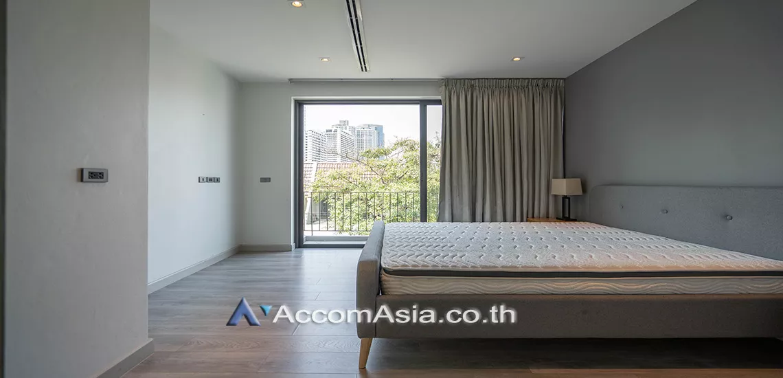 7  3 br Townhouse For Rent in sukhumvit ,Bangkok BTS Phrom Phong AA25186
