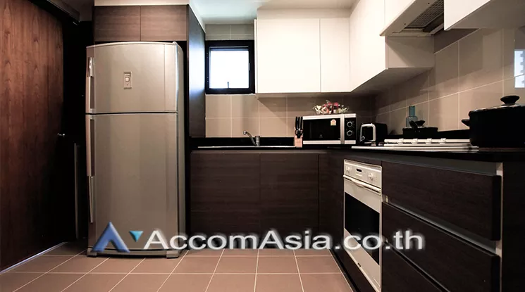 Pet friendly |  2 Bedrooms  Apartment For Rent in Sukhumvit, Bangkok  near BTS Nana (AA25190)