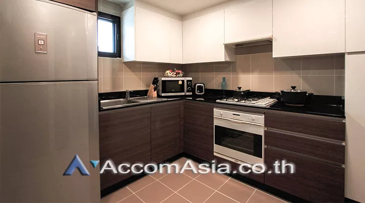 Pet friendly |  2 Bedrooms  Apartment For Rent in Sukhumvit, Bangkok  near BTS Nana (AA25190)