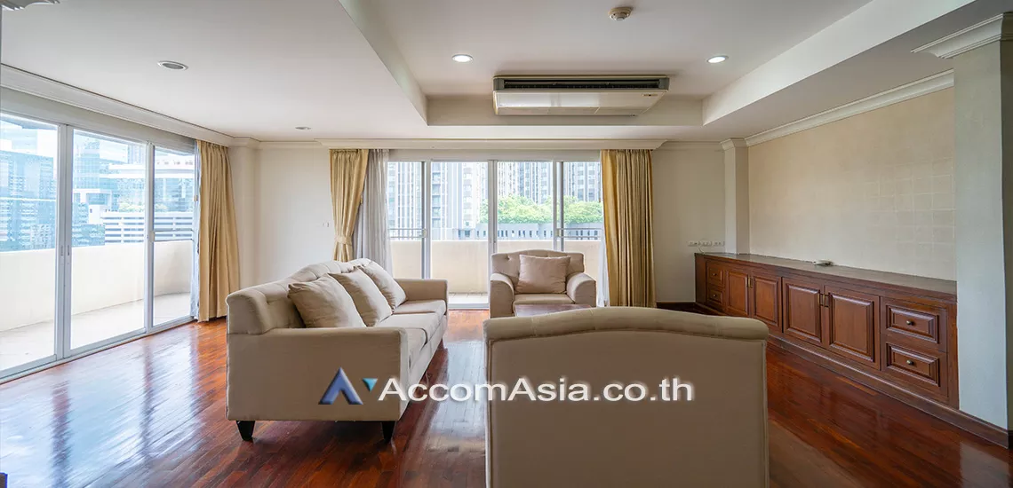 Duplex Condo, Pet friendly |  4 Bedrooms  Apartment For Rent in Ploenchit, Bangkok  near BTS Ploenchit (AA25204)