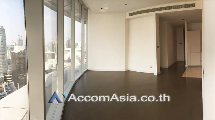 7  2 br Condominium For Rent in Ploenchit ,Bangkok BTS Ratchadamri at Magnolias Ratchadamri Boulevard AA25206