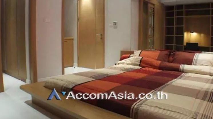 unit 1 Bedroom  Condominium For Rent in Sukhumvit, Bangkok  near BTS Asok - MRT Sukhumvit (AA25209)
