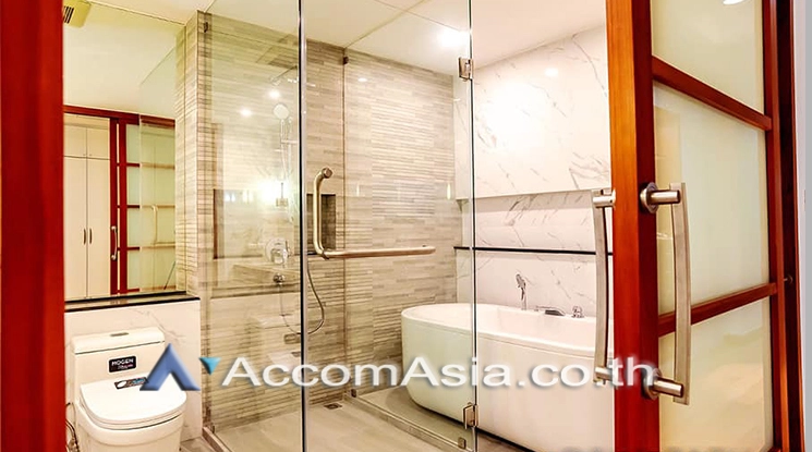  1  2 br Condominium For Rent in Ploenchit ,Bangkok BTS Ploenchit - MRT Lumphini at Polo Park AA25212